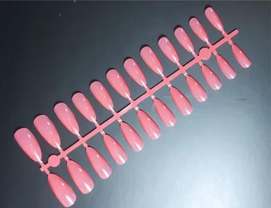 Типсы гелевые (10 пластин по 24шт) розовые миндаль